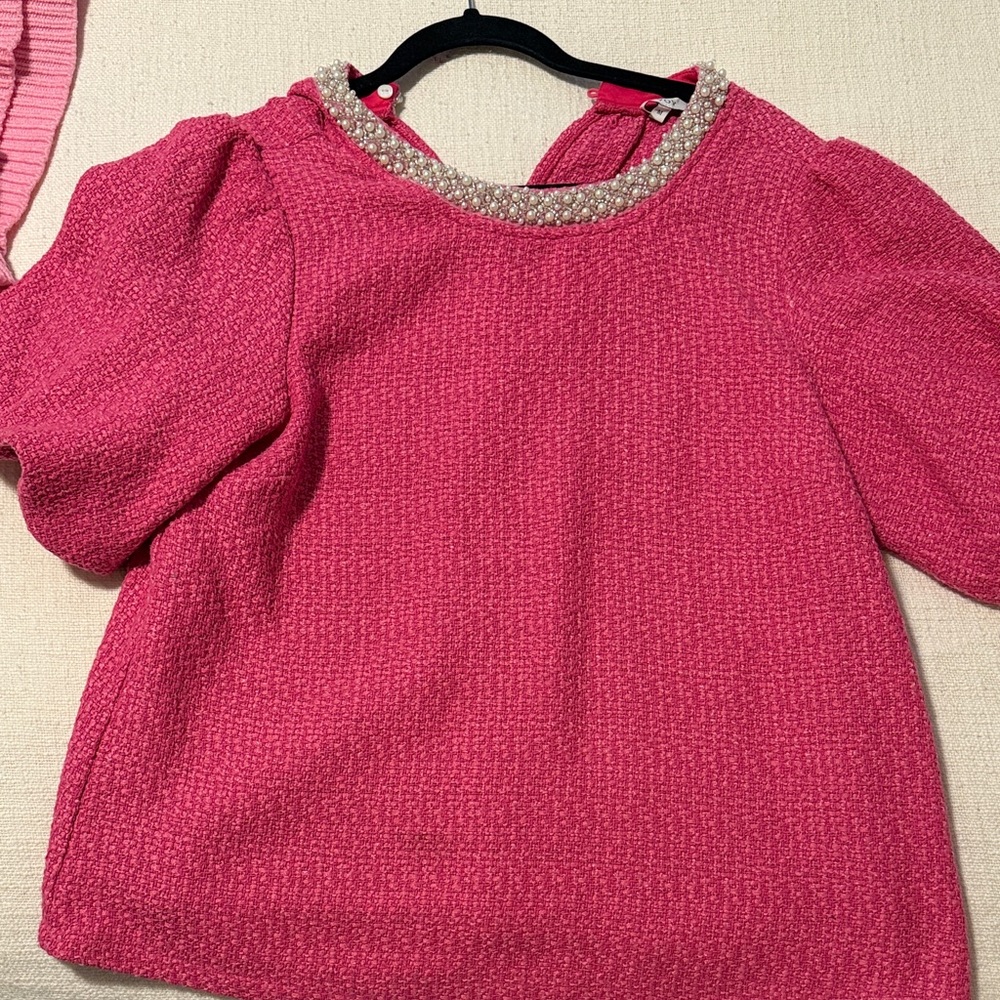 Elegant Pink Women's Blouse with Textured Design